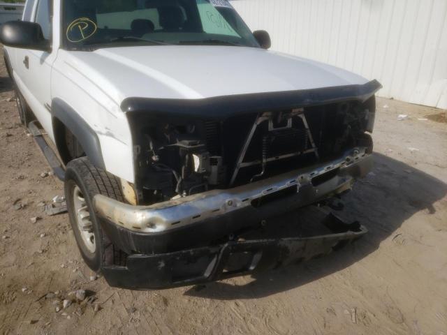 Photo 9 from auction – 2003 CHEVROLET SILVERADO with VIN 1GCHC29163E364223