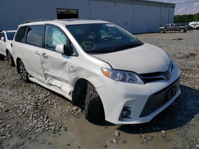 TOYOTA SIENNA XLE 2020 with VIN 5TDDZ3DC0LS239210 - Photo from auction