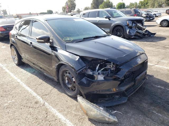FORD FOCUS ST 2015 with VIN 1FADP3L93FL256400 - Photo from auction