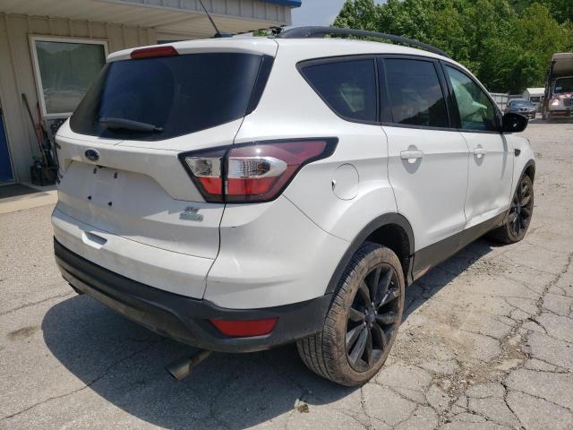 Photo 4 from auction – 2017 FORD ESCAPE SE with VIN 1FMCU0GD0HUC21897