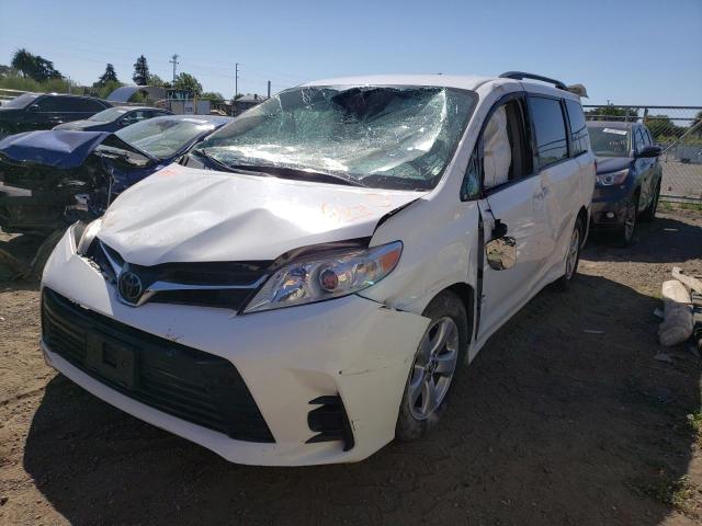 Photo 2 from auction – 2018 TOYOTA SIENNA LE with VIN 5TDKZ3DC8JS909106