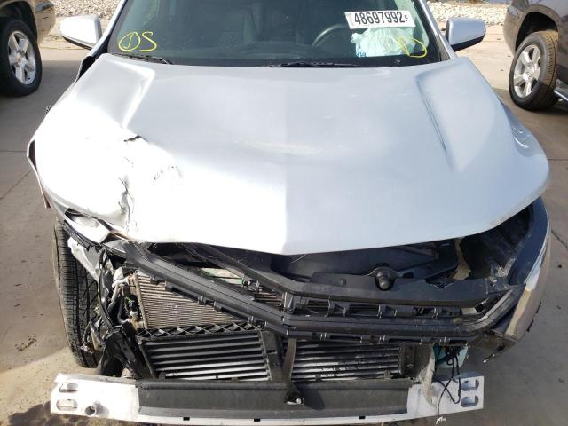 Photo 7 from auction – 2018 CHEVROLET EQUINOX LT with VIN 2GNAXJEV8J6131624