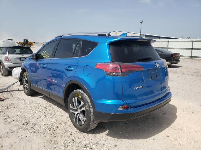 Photo 3 from auction – 2018 TOYOTA RAV4 LE with VIN JTMZFREV3JJ196767