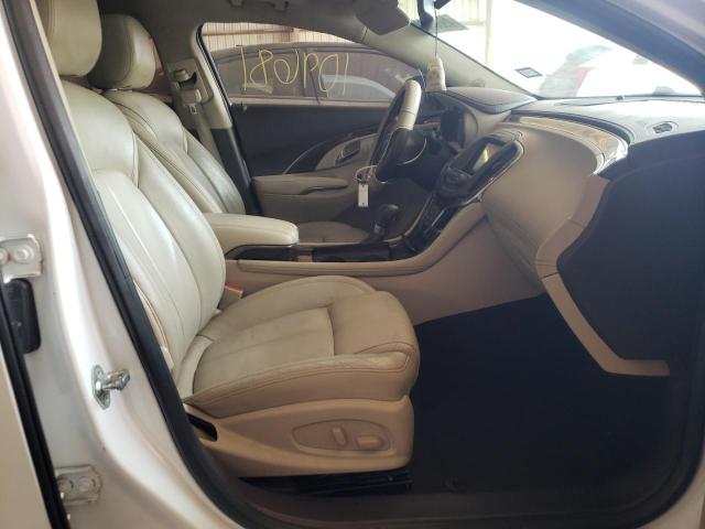 Photo 5 from auction – 2016 BUICK LACROSSE with VIN 1G4GB5G37GF232104