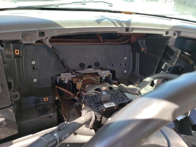 Photo 8 from auction – 2004 CHEVROLET SILVERADO with VIN 2GCEC19T141283230