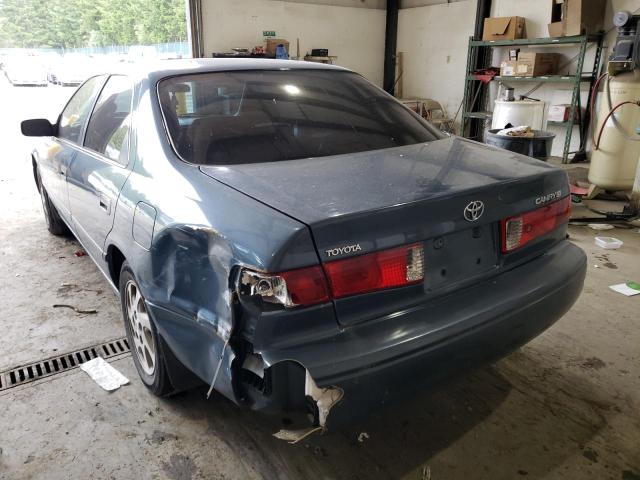 Photo 3 from auction – 2000 TOYOTA CAMRY CE with VIN 4T1BG22K5YU762447