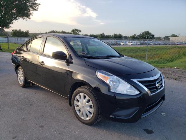 NISSAN VERSA S 2018 with VIN 3N1CN7APXJL862006 - Photo from auction