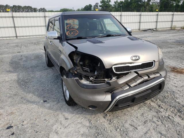 KIA SOUL +/!/S 2011 with VIN KNDJT2A28B7245050 - Photo from auction