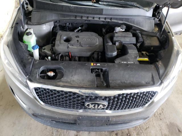Photo 7 from auction – 2017 KIA SORENTO LX with VIN 5XYPGDA30HG239256