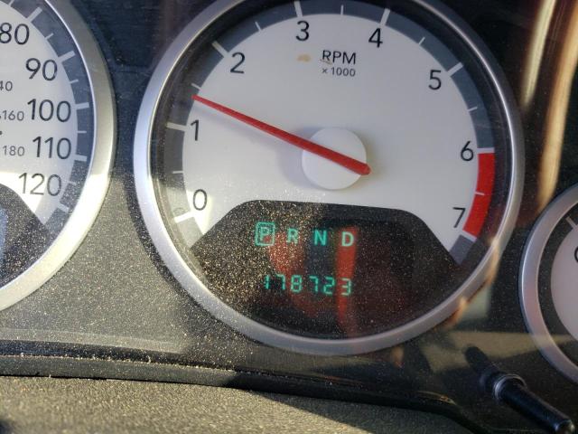 Photo 8 from auction – 2010 DODGE GRAND CARA with VIN 2D4RN5D13AR154236