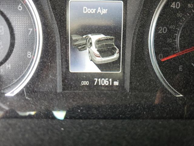 Photo 8 from auction – 2016 TOYOTA CAMRY LE with VIN 4T1BF1FKXGU574528