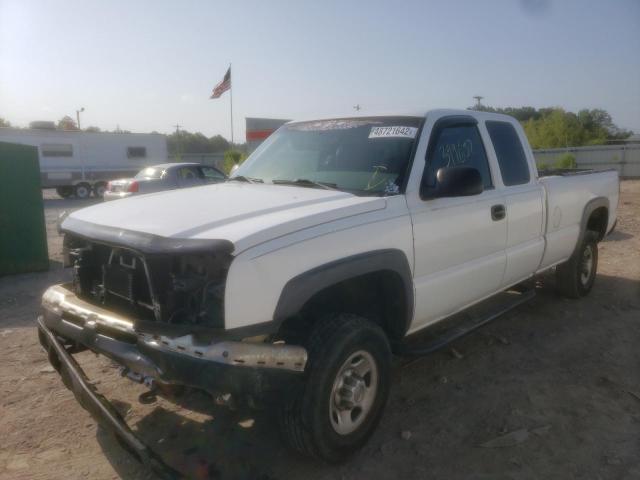 Photo 2 from auction – 2003 CHEVROLET SILVERADO with VIN 1GCHC29163E364223