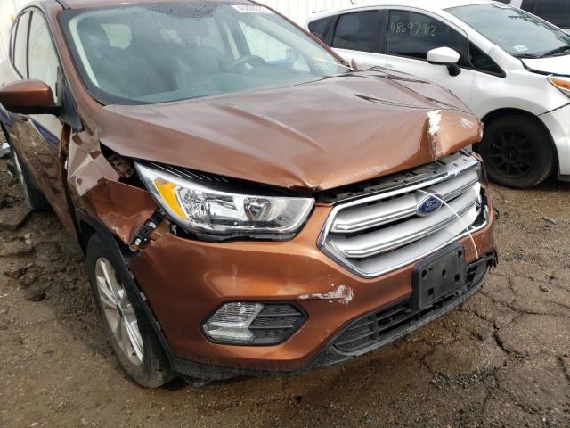 Photo 9 from auction – 2017 FORD ESCAPE SE with VIN 1FMCU9GD0HUB55534