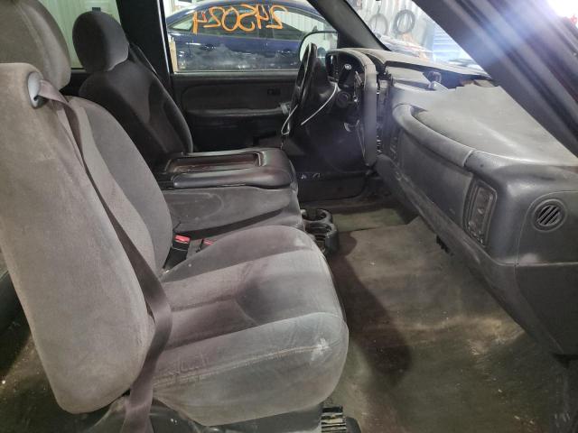 Photo 5 from auction – 2003 CHEVROLET SILVERADO with VIN 2GCEC19T931141657