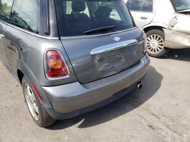 Photo 9 from auction – 2010 MINI COOPER with VIN WMWMF3C5XATZ61565