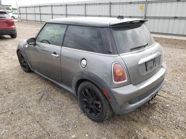 Photo 3 from auction – 2007 MINI COOPER S with VIN WMWMF73557TT86162