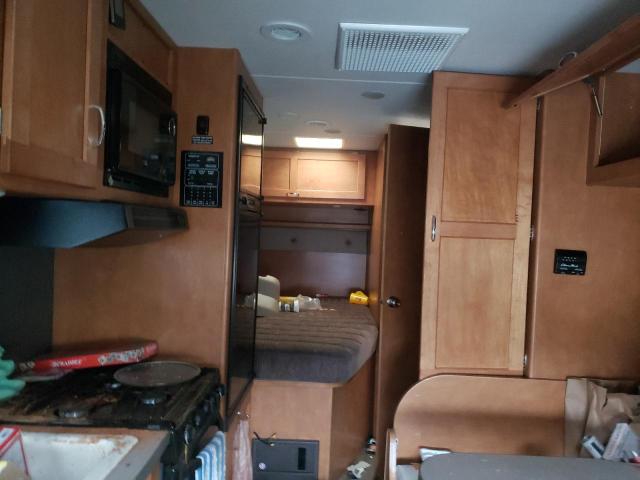 Photo 6 from auction – 2016 FORD ECONOLINE with VIN 1FDWE3FL8GDC08155