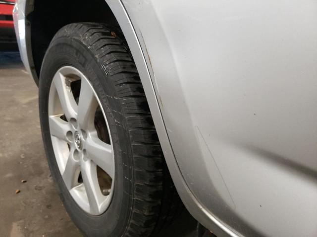 Photo 9 from auction – 2006 TOYOTA RAV4 LIMIT with VIN JTMBD31V766015349