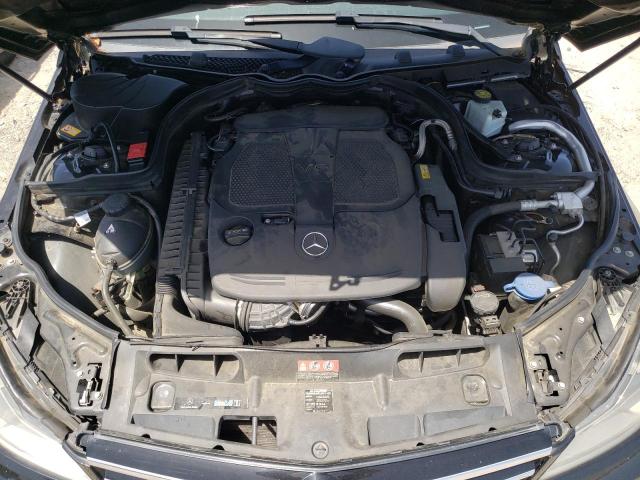 Photo 7 from auction – 2014 MERCEDES-BENZ C 300 4MAT with VIN WDDGF8AB2EA942425