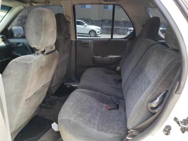 Photo 6 from auction – 2004 ISUZU RODEO S with VIN 4S2CK58W8Y4344231