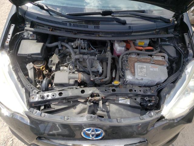 Photo 7 from auction – 2012 TOYOTA PRIUS C with VIN JTDKDTB39C1501327