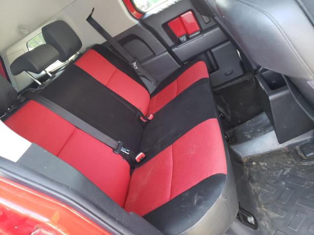 Photo 6 from auction – 2012 TOYOTA FJ CRUISER with VIN JTEBU4BFXCK129602