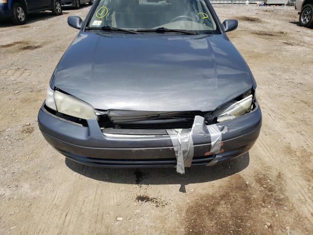Photo 9 from auction – 1999 TOYOTA CAMRY LE with VIN JT2BF22K4X0147152