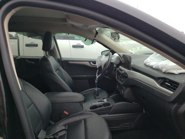 Photo 5 from auction – 2020 FORD ESCAPE SE with VIN 1FMCU9BZ3LUB96431