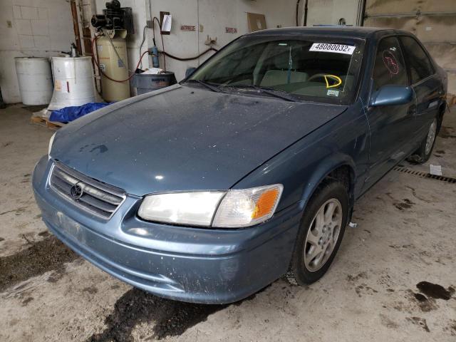 Photo 2 from auction – 2000 TOYOTA CAMRY CE with VIN 4T1BG22K5YU762447