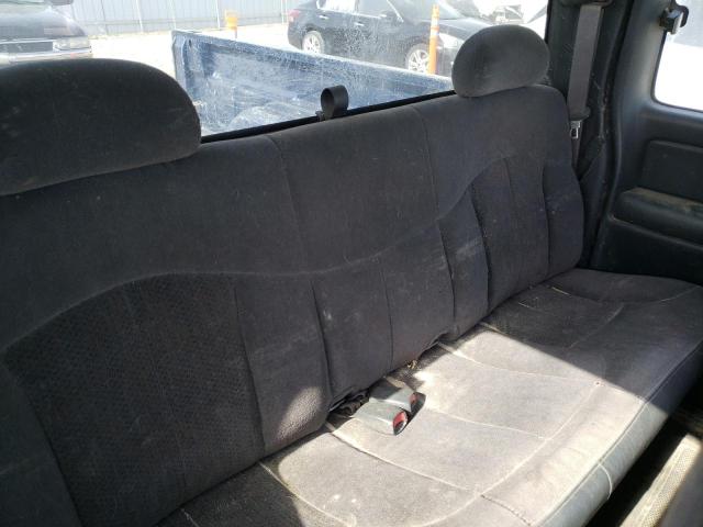 Photo 6 from auction – 2002 CHEVROLET SILVERADO with VIN 2GCEK19T921209540