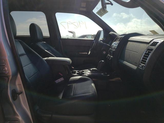 Photo 5 from auction – 2009 FORD ESCAPE LIM with VIN 1FMCU04799KA26473