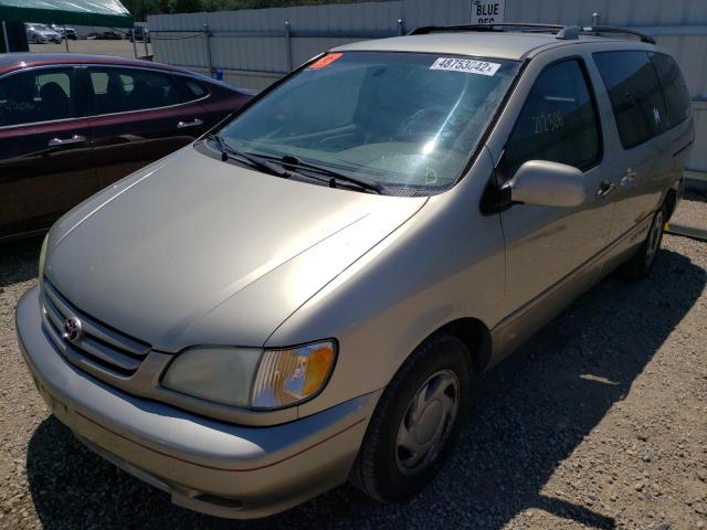 Photo 2 from auction – 2001 TOYOTA SIENNA LE with VIN 4T3ZF13C81U392272