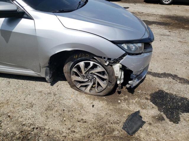 Photo 9 from auction – 2018 HONDA CIVIC EX with VIN 2HGFC2F74JH542475