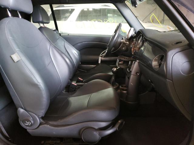 Photo 5 from auction – 2005 MINI COOPER S with VIN WMWRH33425TF81250