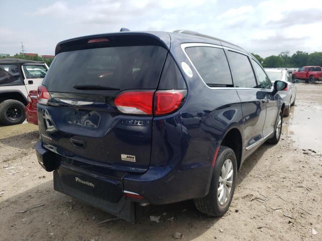 Photo 4 from auction – 2017 CHRYSLER PACIFICA T with VIN 2C4RC1BG4HR598206