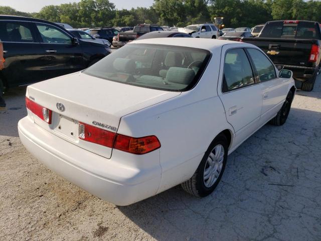 Photo 4 from auction – 2000 TOYOTA CAMRY CE with VIN 4T1BG22K2YU999705