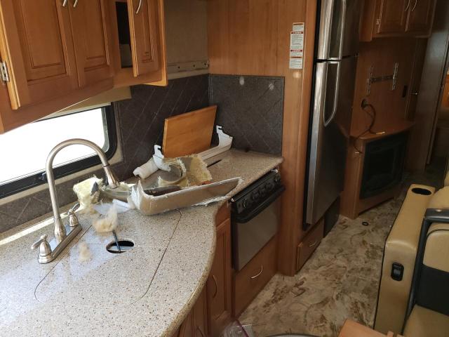 Photo 9 from auction – 2017 WILDWOOD COACHMEN with VIN 1F66F5DY0G0A13379
