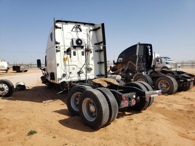 Photo 3 from auction – 2015 FREIGHTLINER CASCADIA 1 with VIN 3AKJGLBG4FSGG6180