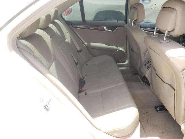 Photo 6 from auction – 2011 MERCEDES-BENZ C 300 with VIN WDDGF5EB3BA461040