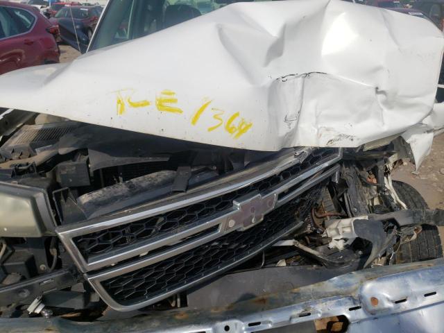 Photo 7 from auction – 2006 CHEVROLET SILVERADO with VIN 1GCHC29U76E163865