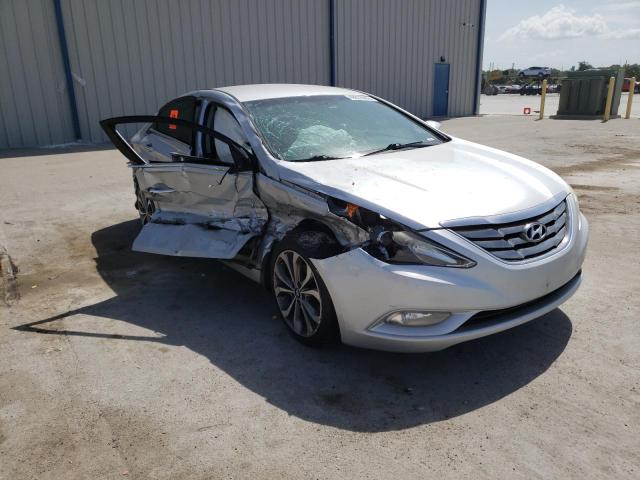 HYUNDAI SONATA 2013 with VIN 5NPEC4AB4DH766360 - Photo from auction