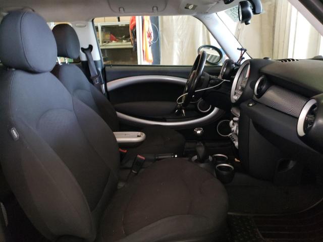 Photo 5 from auction – 2010 MINI COOPER S C with VIN WMWMM3C52ATP76397