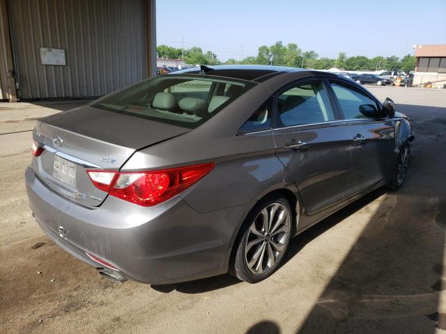Photo 4 from auction – 2013 HYUNDAI SONATA SE with VIN 5NPEC4AB3DH591969