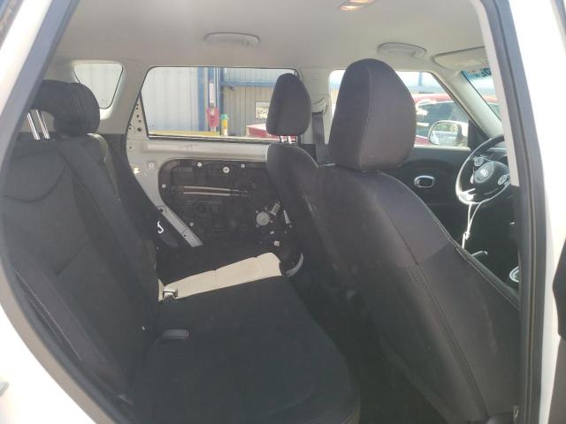 Photo 6 from auction – 2016 KIA SOUL with VIN KNDJN2A28G7371278
