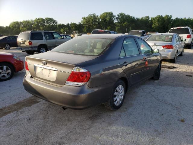 Photo 4 from auction – 2005 TOYOTA CAMRY LE with VIN 4T1BE32KX5U531776