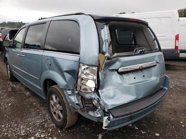 Photo 3 from auction – 2010 CHRYSLER TOWN & COU with VIN 2A4RR8D11AR380904