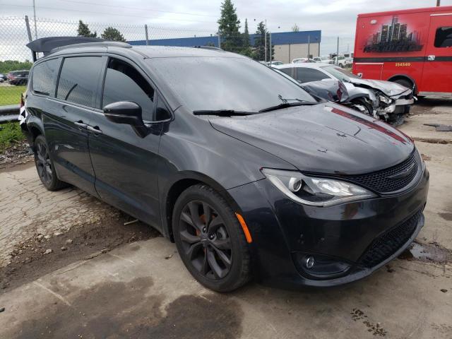 CHRYSLER PACIFICA L 2019 with VIN 2C4RC1GG5KR738196 - Photo from auction