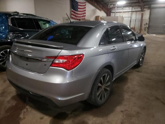 Photo 4 from auction – 2013 CHRYSLER 200 LIMITE with VIN 1C3CCBCG1DN655564