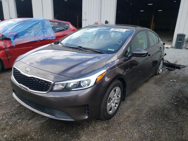 Photo 2 from auction – 2017 KIA FORTE LX with VIN 3KPFK4A77HE081444