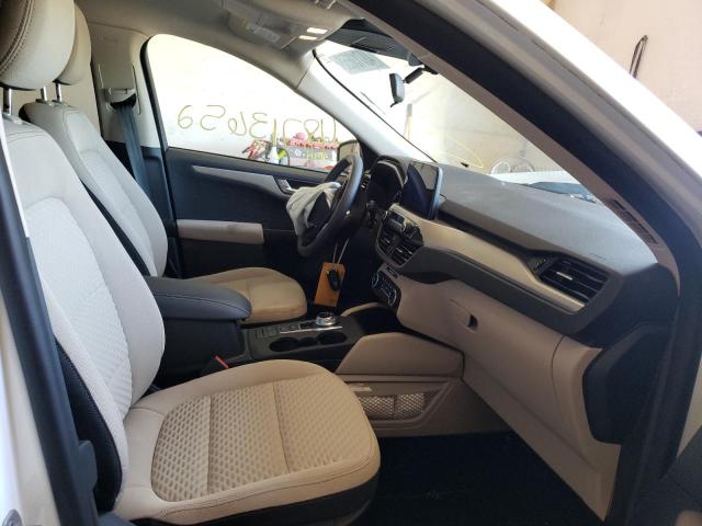 Photo 5 from auction – 2020 FORD ESCAPE SE with VIN 1FMCU9G63LUA63800